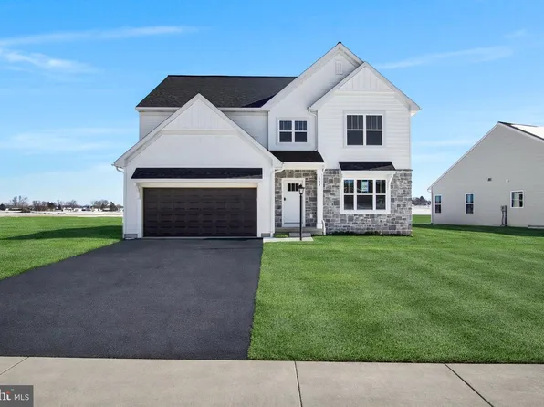 134 Alexandria Dr, Annville, PA 17003