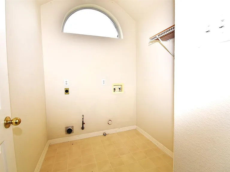 12720 Twisted Briar Ln — Photo 15