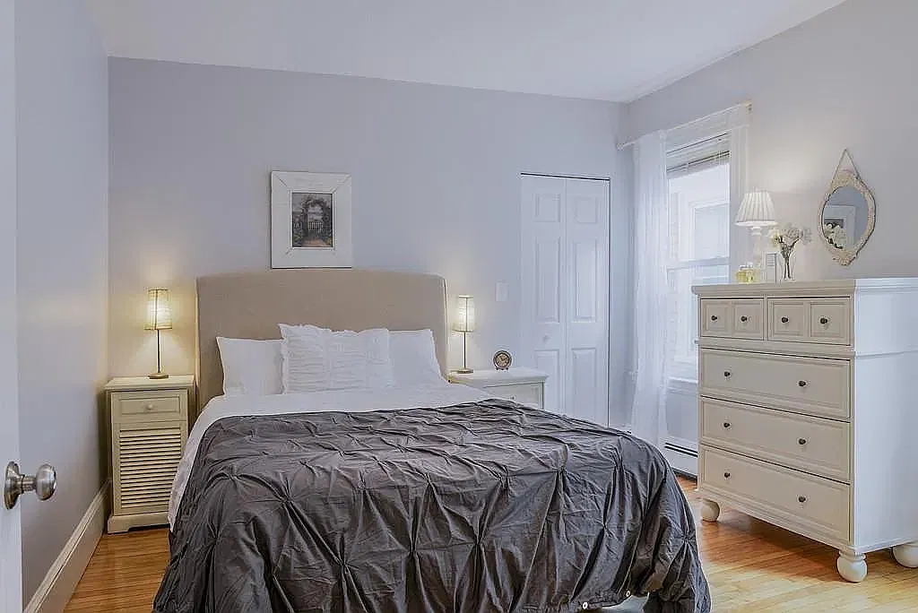 2 bed, 862 sqft, $3,500 — Photo 4