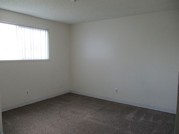 3rd image of 917 Cedar St #9