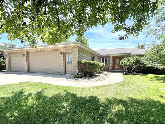 2nd image of 210 Mary Senica Ct