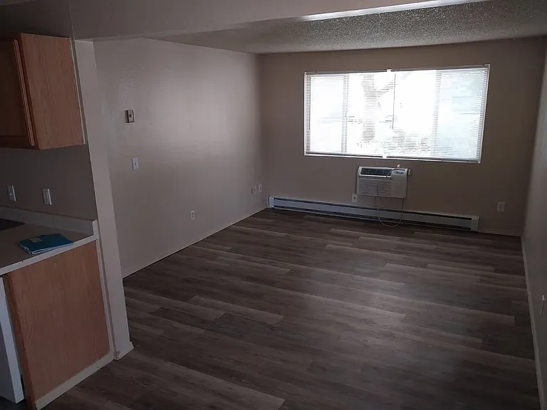 345 N 5th St #60 — Photo 7