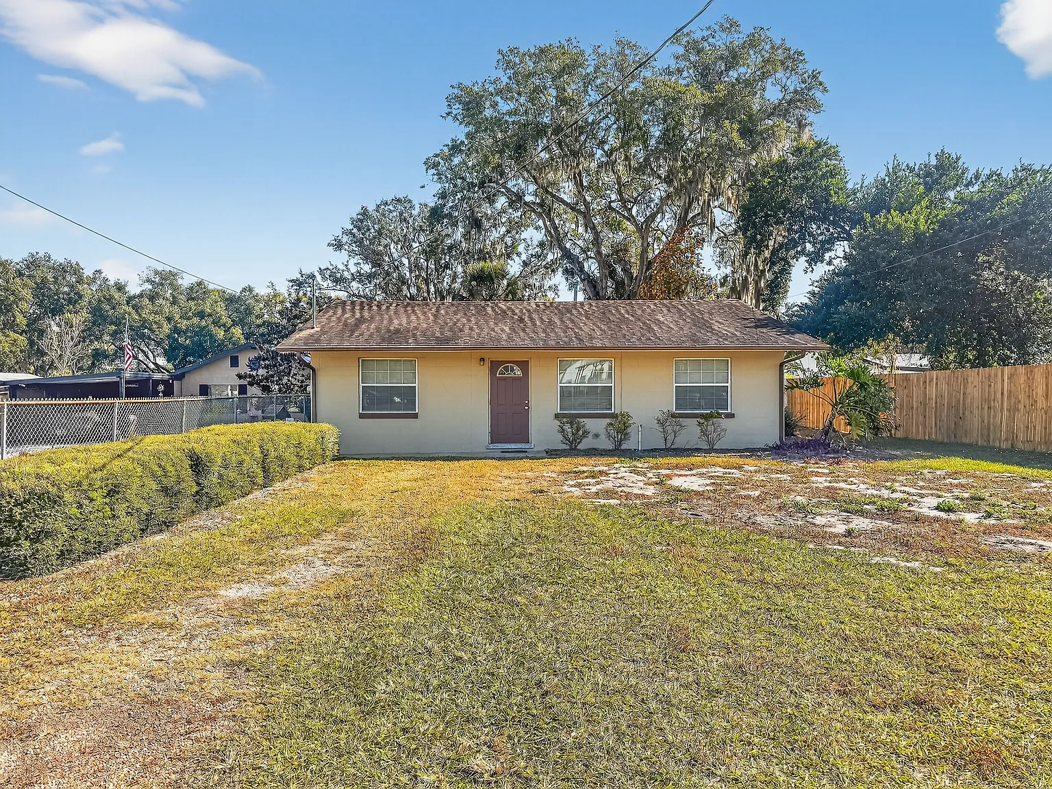 3 bed, 1080 sqft, $1,850 — Photo 1