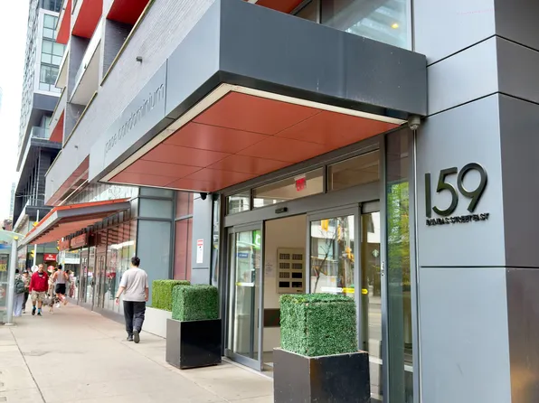 159 Dundas St E #1503, Toronto, ON M5B 0A9