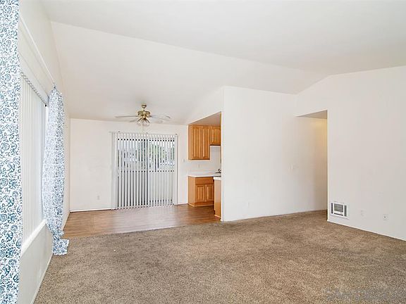 5th image of 3930 Wabash Ave Unit 3