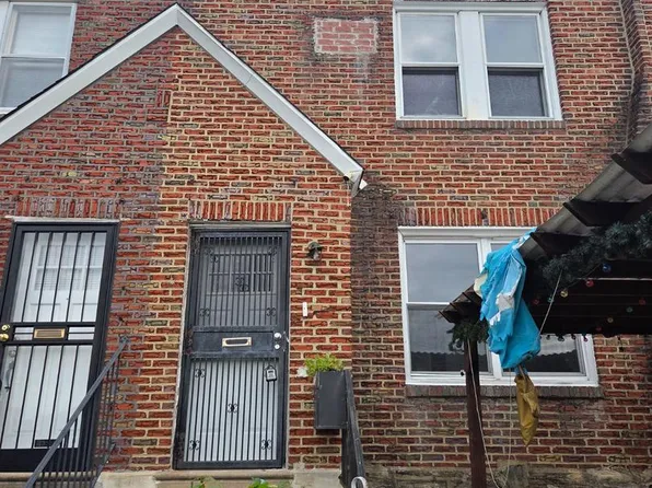 5257 Howland St, Philadelphia, PA 19124