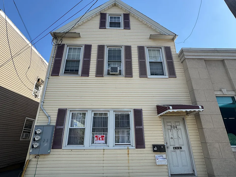 304 W Westfield Ave #1