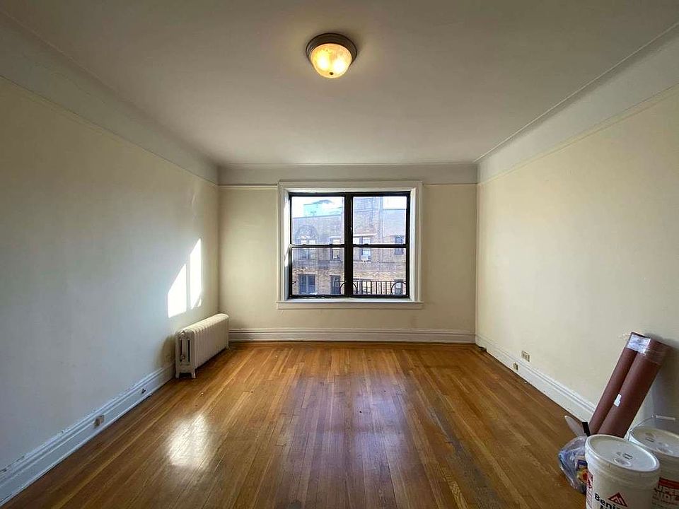 1st image of 83-39 Talbot St #61