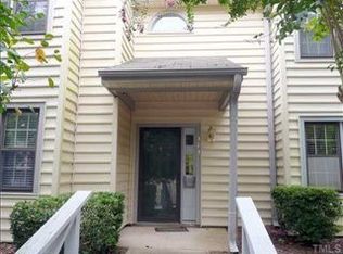 303 Oak Hollow Ct, Raleigh, NC 27613