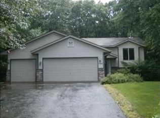 5585 274th St, Wyoming, MN 55092