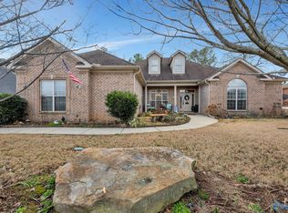 116 Crystal Lake Dr, Madison, AL 35757