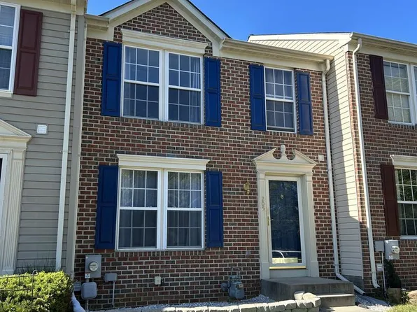 205 Bluegrass Dr, Elkton, MD 21921