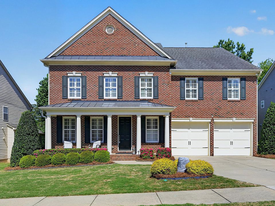 1st image of 200 Meadowcrest Pl