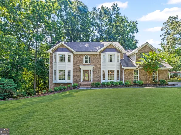 925 Ferncroft Ct, Roswell, GA 30075