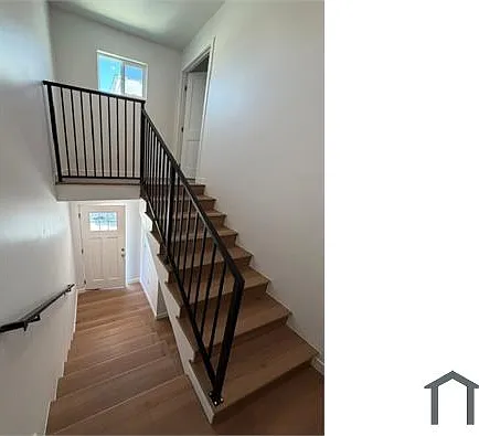 348 W 68th St — Photo 2
