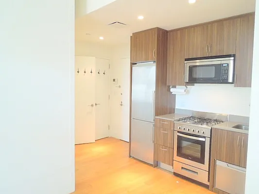 Rented by Mirador Real Estate | media 34