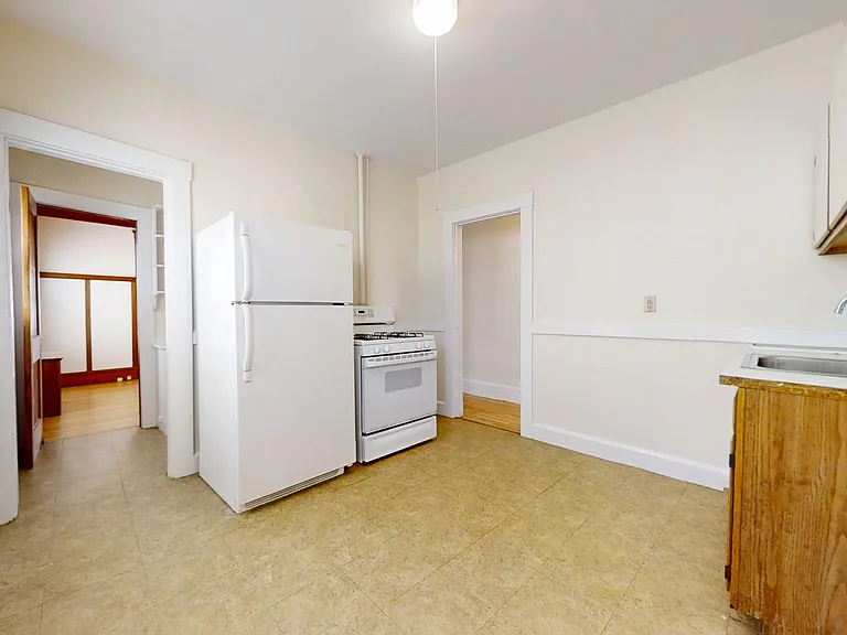 11-13 Clyde Rd #11 — Photo 9