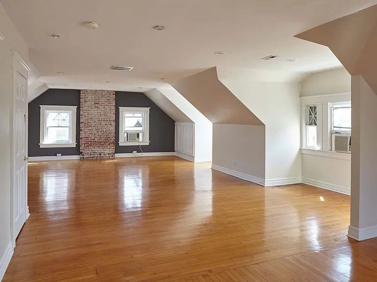 Dining/Living room
