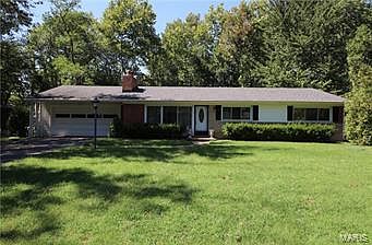 1st image of 831 Wenneker Dr