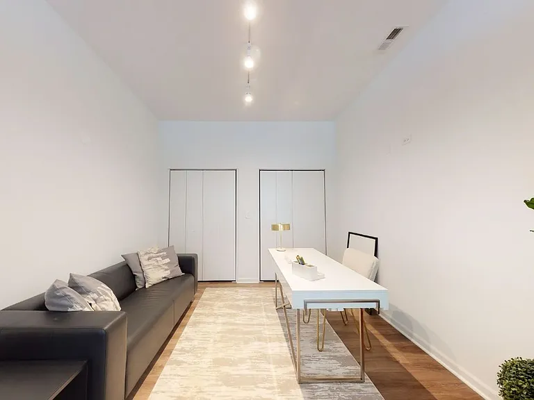 2551 S Wabash Ave #506 — Photo 2
