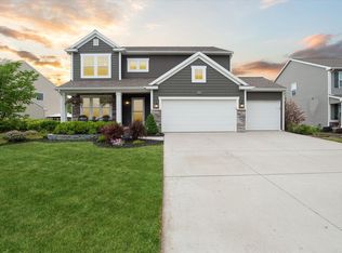 9623 Neumann Cir, Ypsilanti, MI 48197