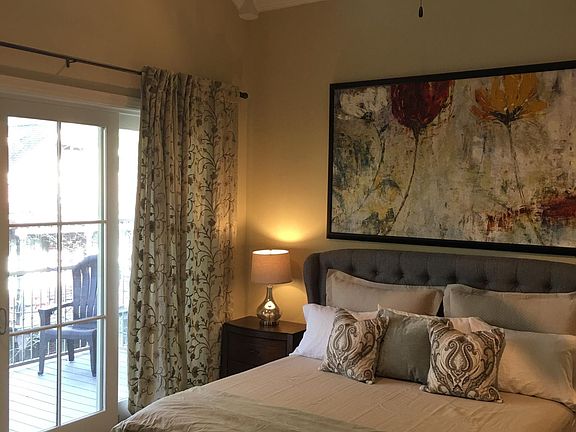 2nd image of 1200 Jefferson Ave #303