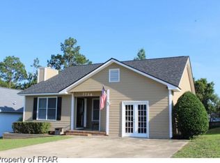 1758 Winnabow Dr, Fayetteville, NC 28304