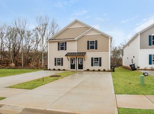 316 Noble Ln, Pendleton, SC 29670