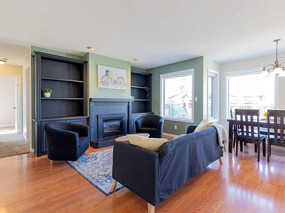 4th image of 628 Maple Pl S