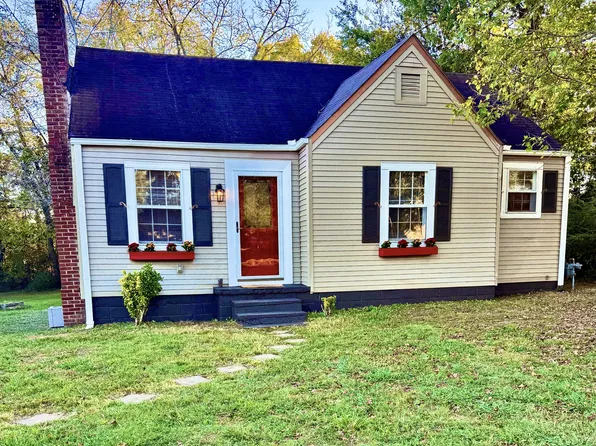 112 Collier Ave, Shelbyville, TN 37160