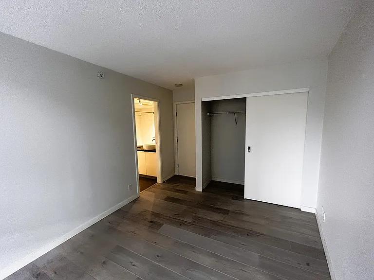233 Robson St #507 — Photo 10