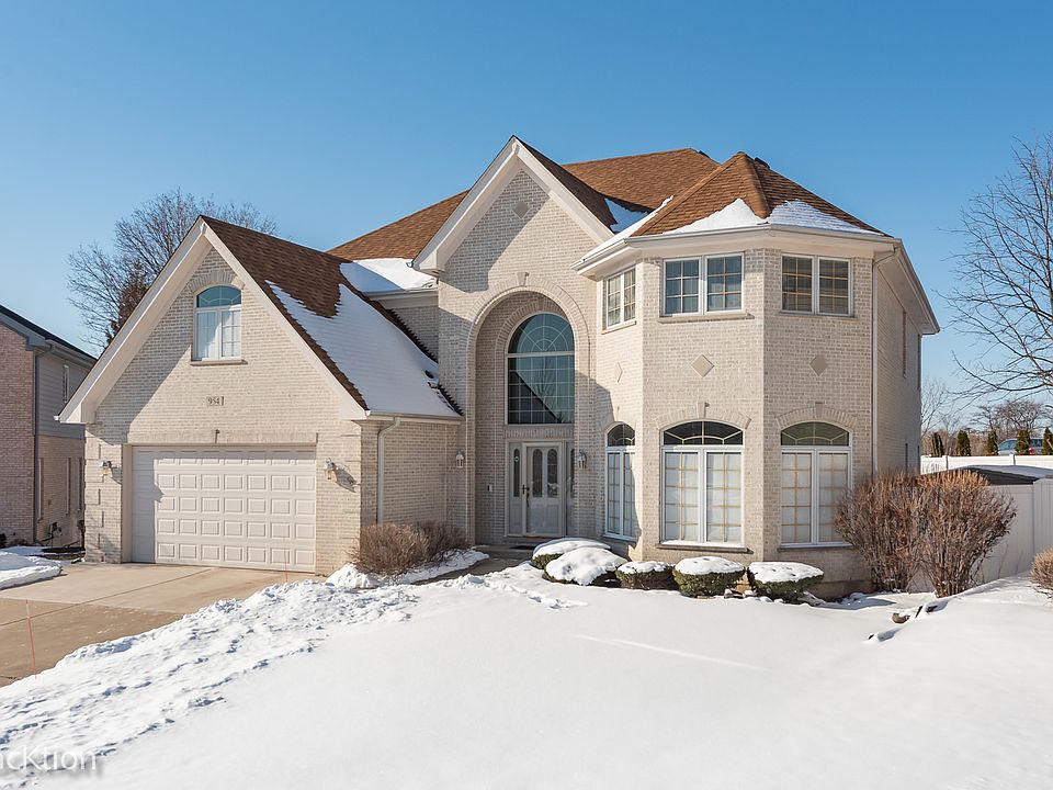 954 W Stonehedge Dr Addison IL 60101 Zillow