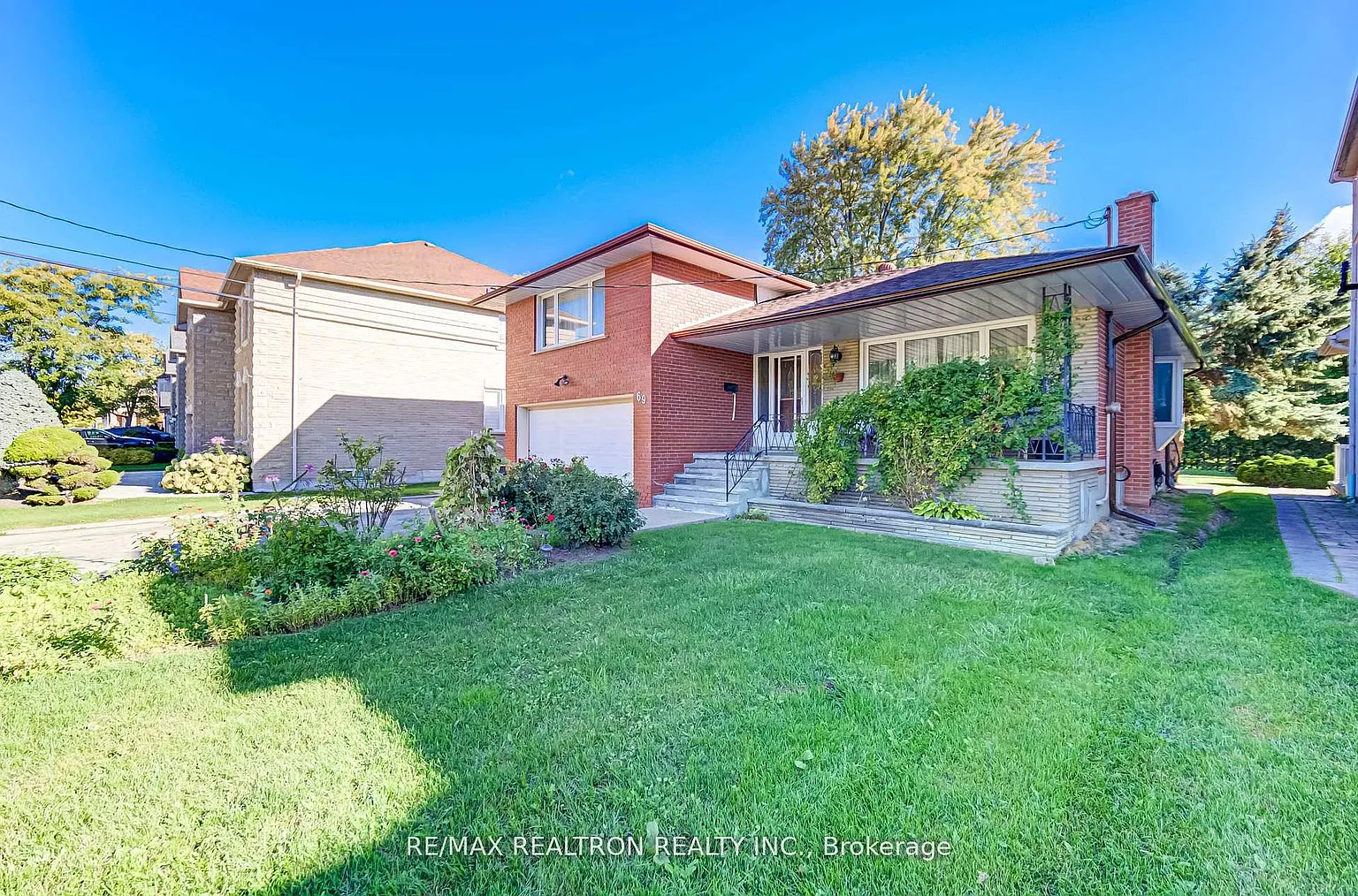 69 Elm Ave photo 1