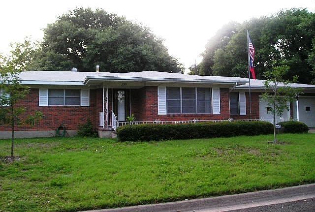 1st image of 3310 Oaklawn Dr