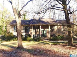 2391 Lime Rock Rd, Vestavia Hills, AL 35216