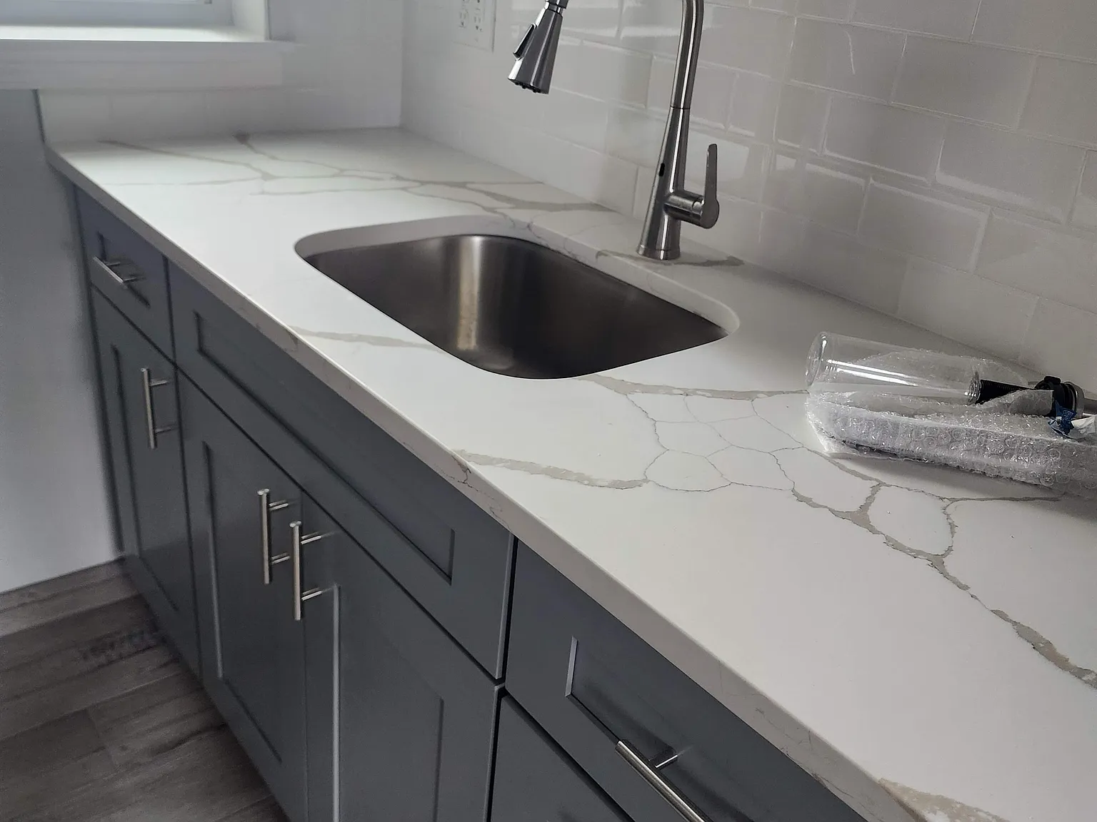1 bed, 1000 sqft, $1,250 — Photo 3
