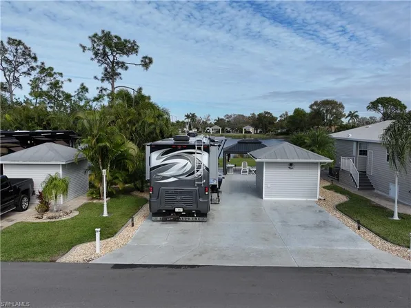 5910 Brightwood DR, FORT MYERS, FL 33905