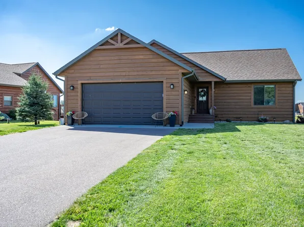 W5891 Beach Cottage Dr, New Lisbon, WI 53950