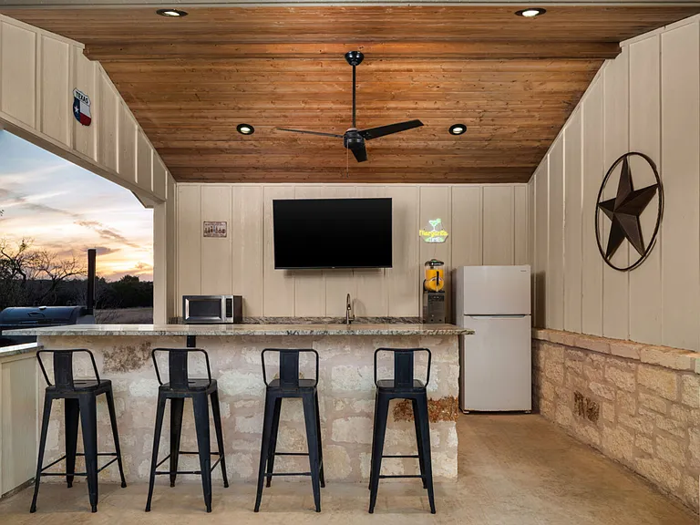 Mountain Valley Dr — Photo 11