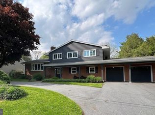 12 Juliada Dr, Lebanon, PA 17042