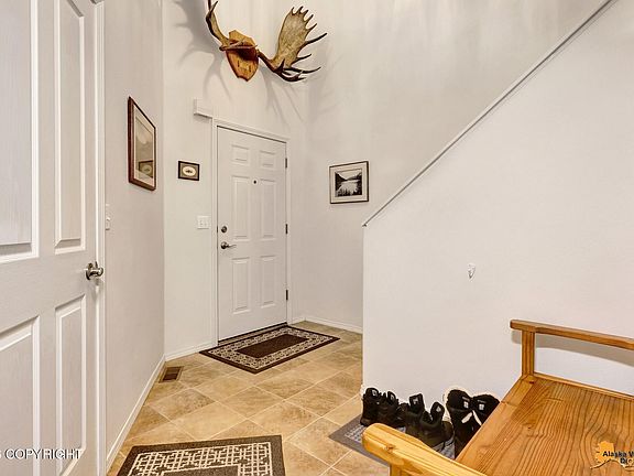 3rd image of 8501 Atkins Pl