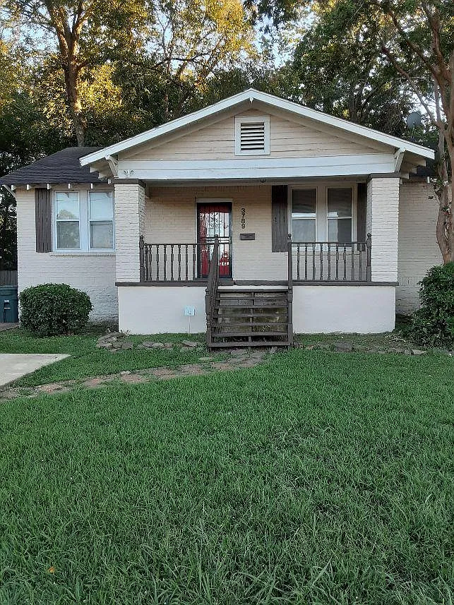 3789 Spottswood Ave — Photo 1