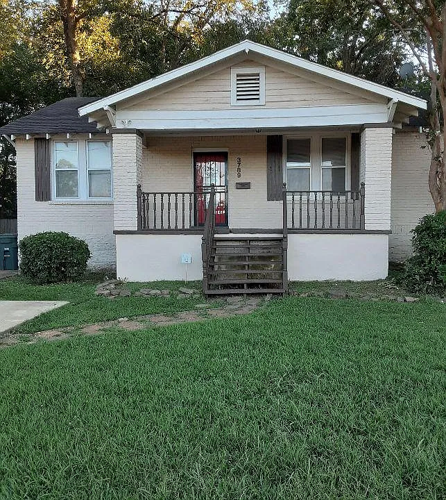 3789 Spottswood Ave