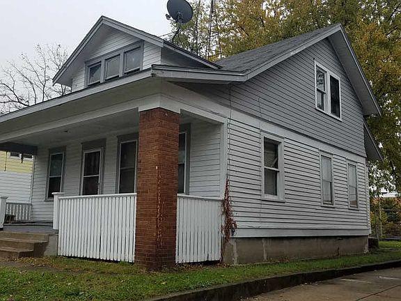 2nd image of 1707 N Peoria Ave