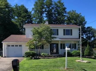 187 College View Dr, Hackettstown, NJ 07840