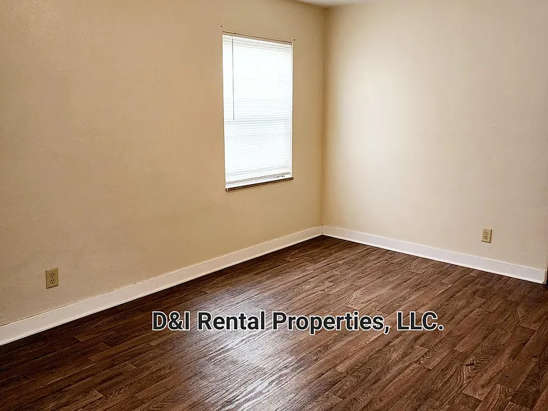 4407 Henry Ave #2 — Photo 10