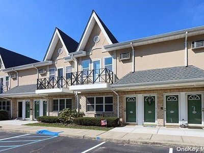 407 Cambridge Court #407, Glen Cove, NY, 11542