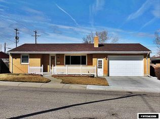 1872 Jim Bridger Ave, Casper, WY 82604