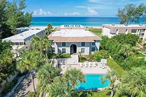 5201 Gulf Of Mexico Dr