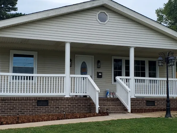 906 E Green St, Franklinton, NC 27525
